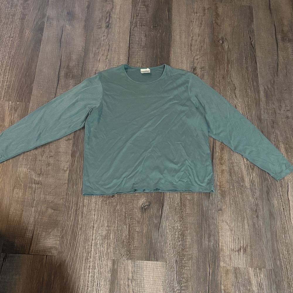 L.L. Bean Men's Sea Green Long Sleeve Tee